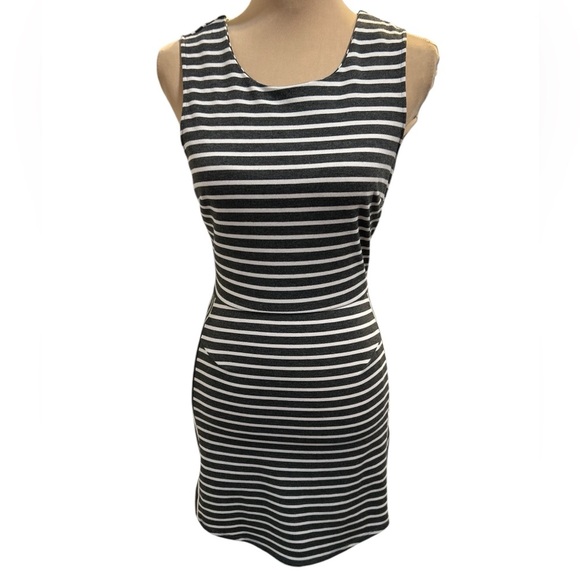 Urban Outfitters Silence + Noise Gray & White Dress Striped Mini Bodycon Medium. - Picture 3 of 13